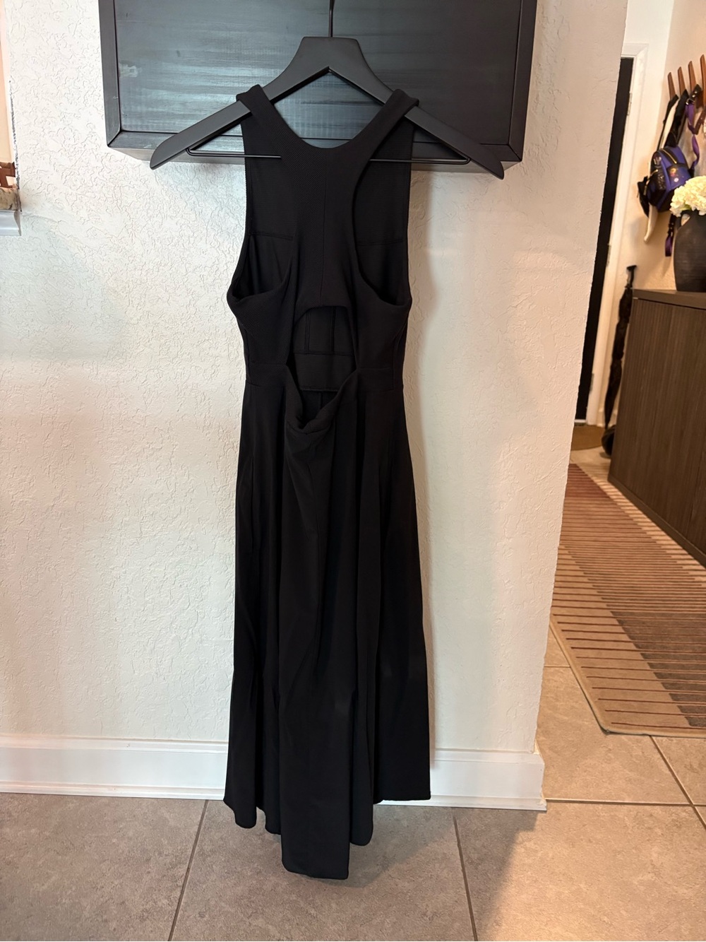 Athleta Black Sleeveless Midi Dress with Fitted Bodice - Picture 3 of 3